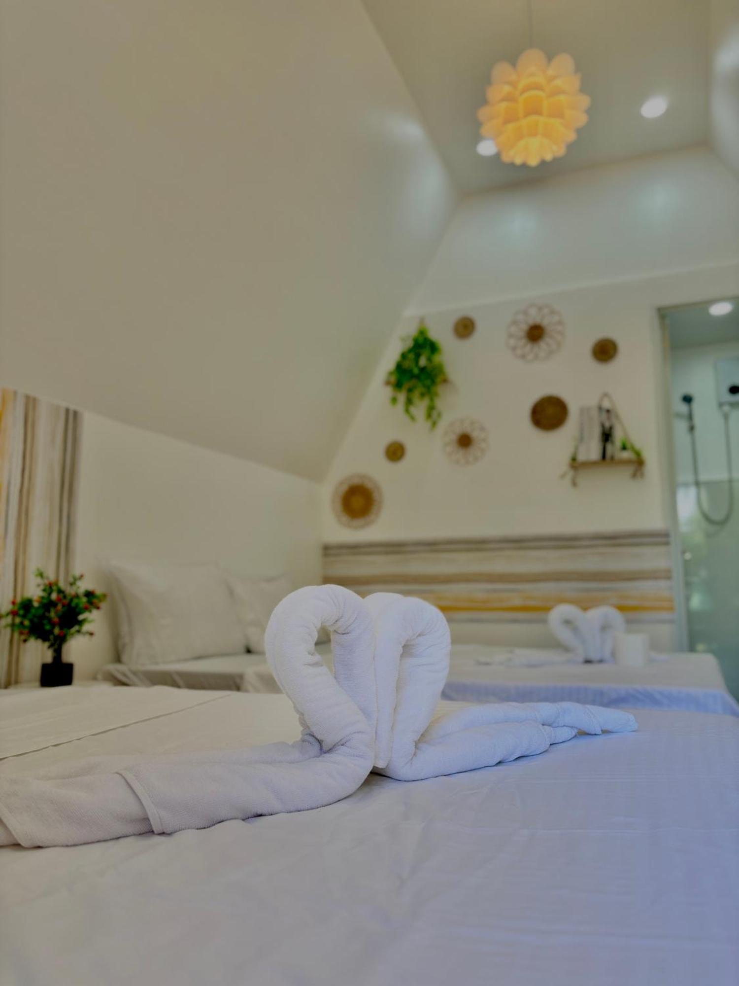 Villa Lovi Panagsama Beach Moalboal Exterior foto